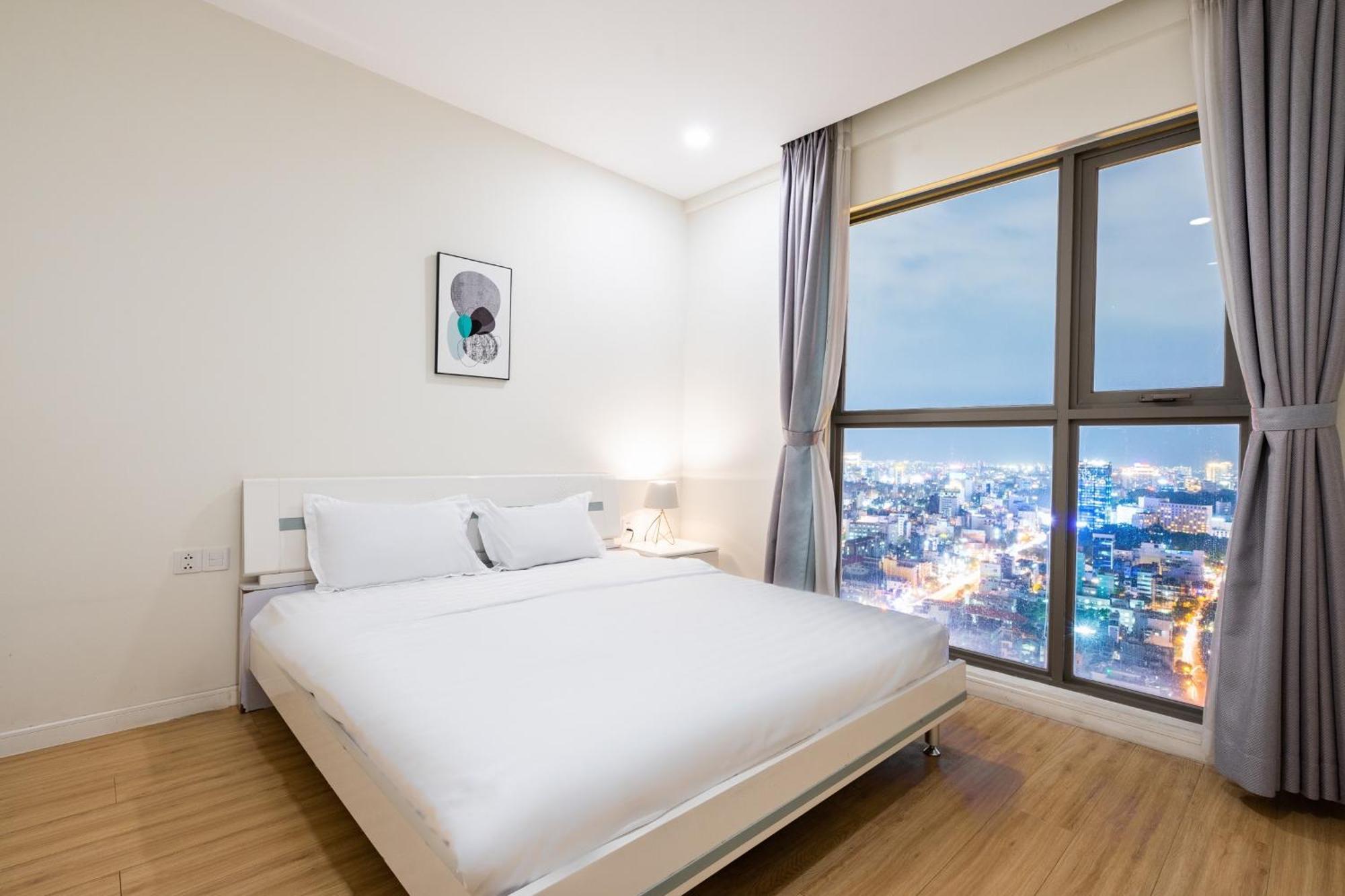 Otis Millennium Saigon Balcony Căn hộ *