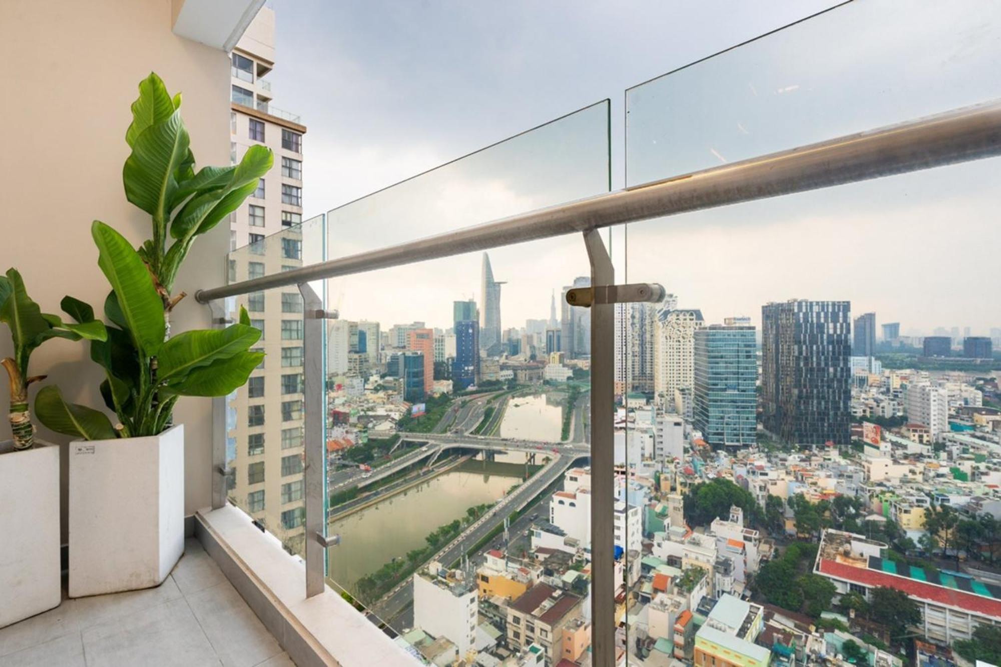 Otis Millennium Saigon Balcony TP. Hồ Chí Minh
