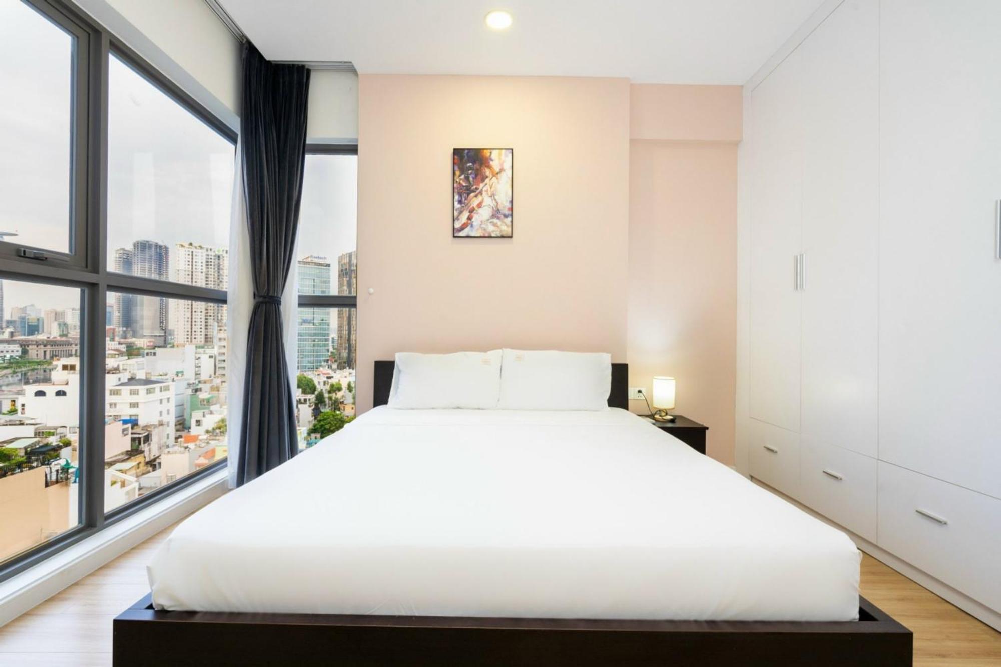 Căn hộ Otis Millennium Saigon Balcony TP. Hồ Chí Minh