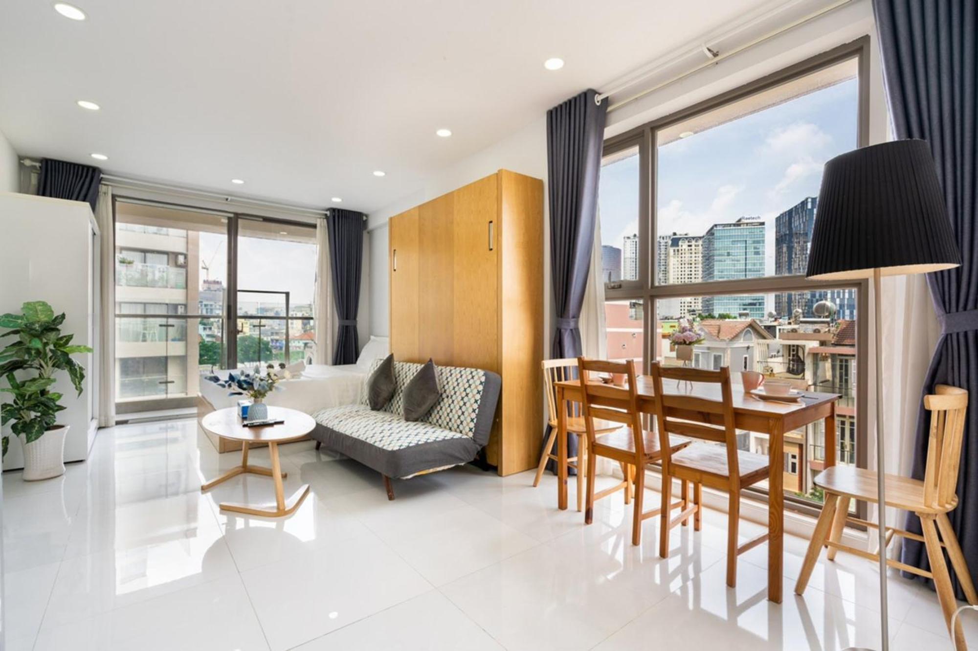 Căn hộ Otis Millennium Saigon Balcony